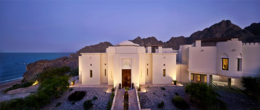 Al-Bustan-Six_Senses_Spa_at_Al_Bustan_Palace_panorama_[6424-A4]_res (22)